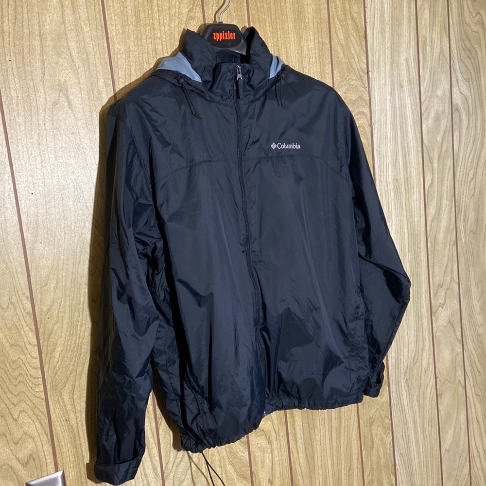 Columbia Packable Rain Jacket - XL